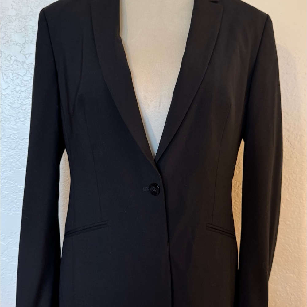 Hugo Boss Women's Classic Black Suit Jacket